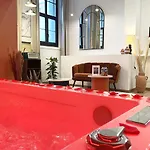Daire L'orient-express - Jacuzzi - Parking - Loft